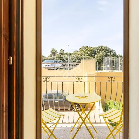 Apartment Casa Antonella-wifi-free Parking