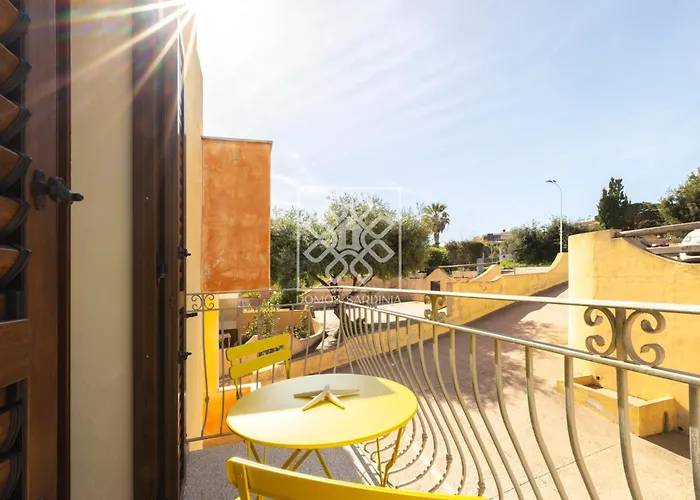Casa Antonella-wifi-free Parking דירה קאסטלסארדו
