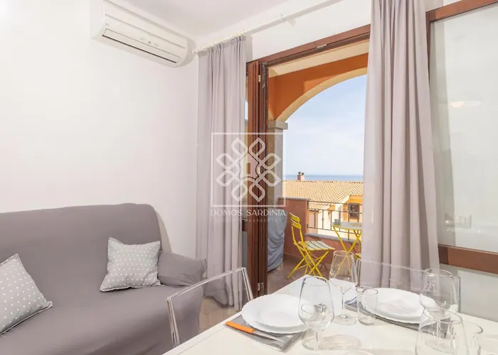 Casa Antonella-wifi-free Parking קאסטלסארדו